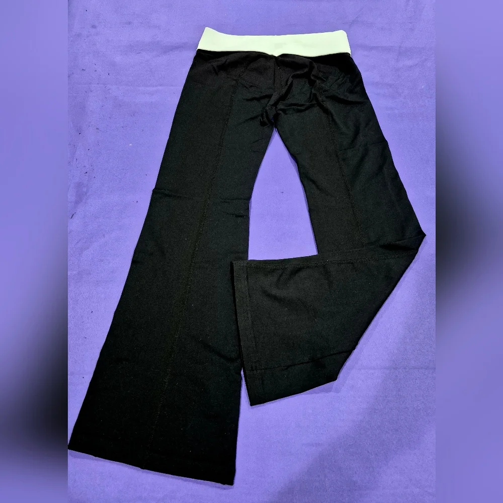 Bebe Sport 2-PC Crystals Logo Black/White Full Zip Jacket & Pants - XS/S. - Picture 5 of 11